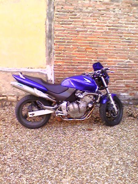 ma premiere moto de route!